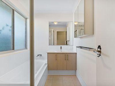 69 Thornbill Crescent, Coodanup