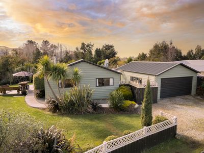 19 Kennard Crescent, Karitane