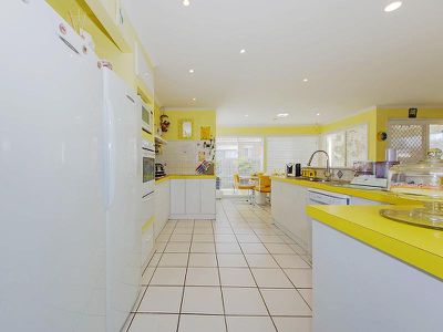 21 Meadow Way, Tarneit