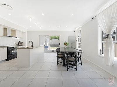 18 Eleanor Close, Hamlyn Terrace