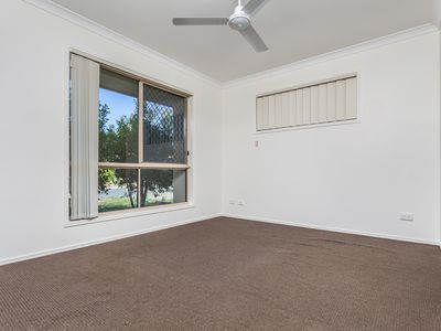 49 Clove Street, Griffin