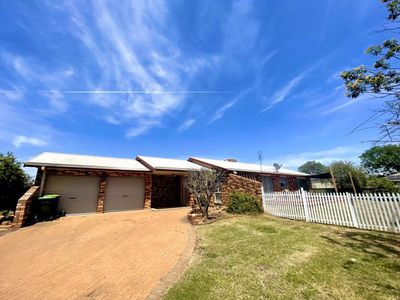 14 Eden Park Avenue, Dubbo