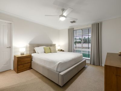 11 Horsham Crescent, Harrisdale