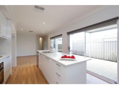 24 Weebill Way, Southern River
