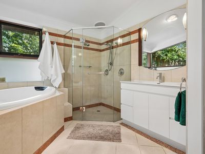 62 Taylors Road, Mount Macedon