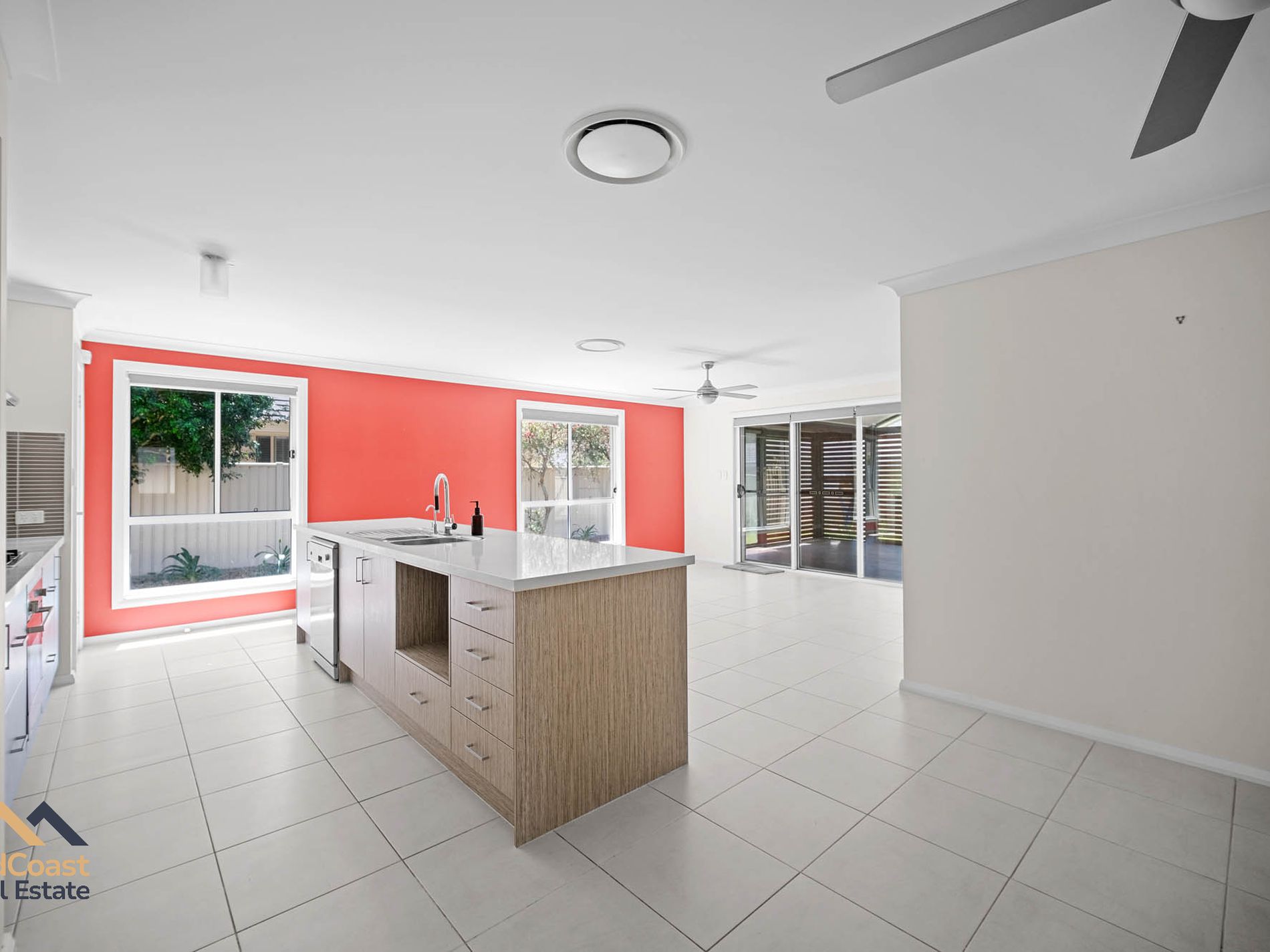 31 James Foster Drive, Black Head