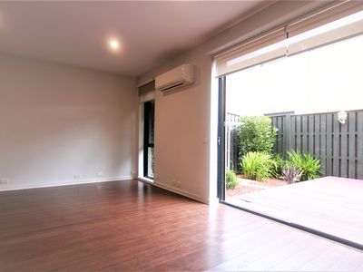 16 / 27 Dromana Avenue, Bentleigh East