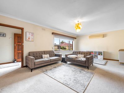 2 Coora Avenue, Mount Gambier