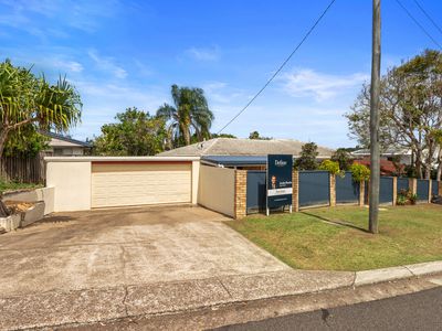 3 Poinciana Avenue, Mooloolaba