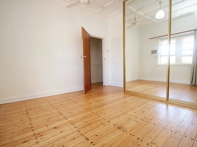 4 Dreadnought Street, Roselands