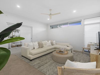 32 Macquarie Street, Wakerley