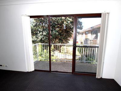 9 / 46-48 Peterborough Avenue, Lake Illawarra