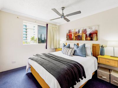 9 / 21 Peerless Avenue, Mermaid Beach