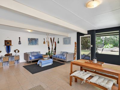 1135 Midge Point Road, Midge Point