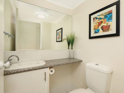 11 / 42-56 River Esplanade, Mooloolaba