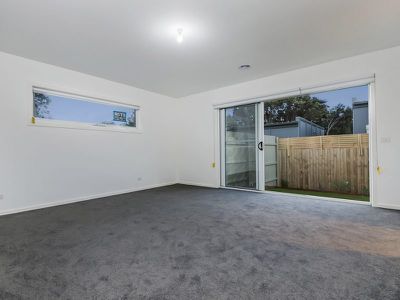 15 Gray Street, Rye