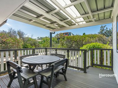 22 The Rampart, Manyana