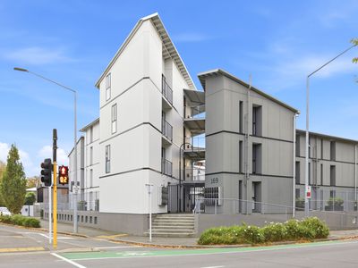 21 / 169 Fitzgerald Avenue, City Centre