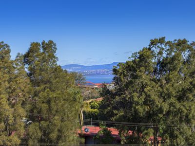 12 / 6 Eyre Street, Warrawong