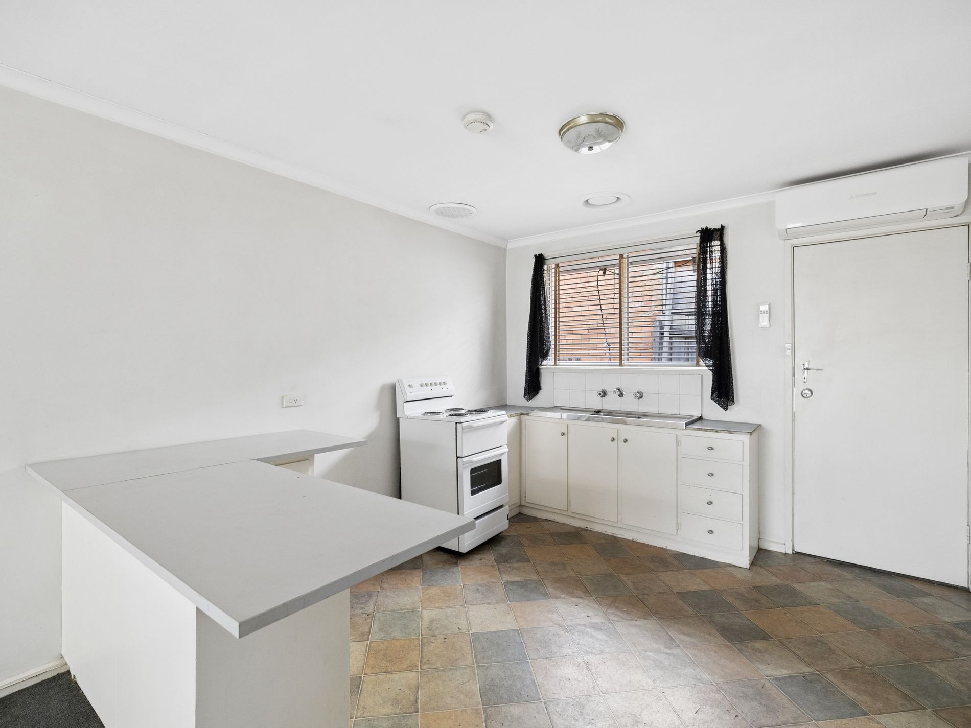 3/112 Blackshaws Road, South Kingsville