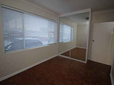 2 / 284 Cowper Street, Warrawong