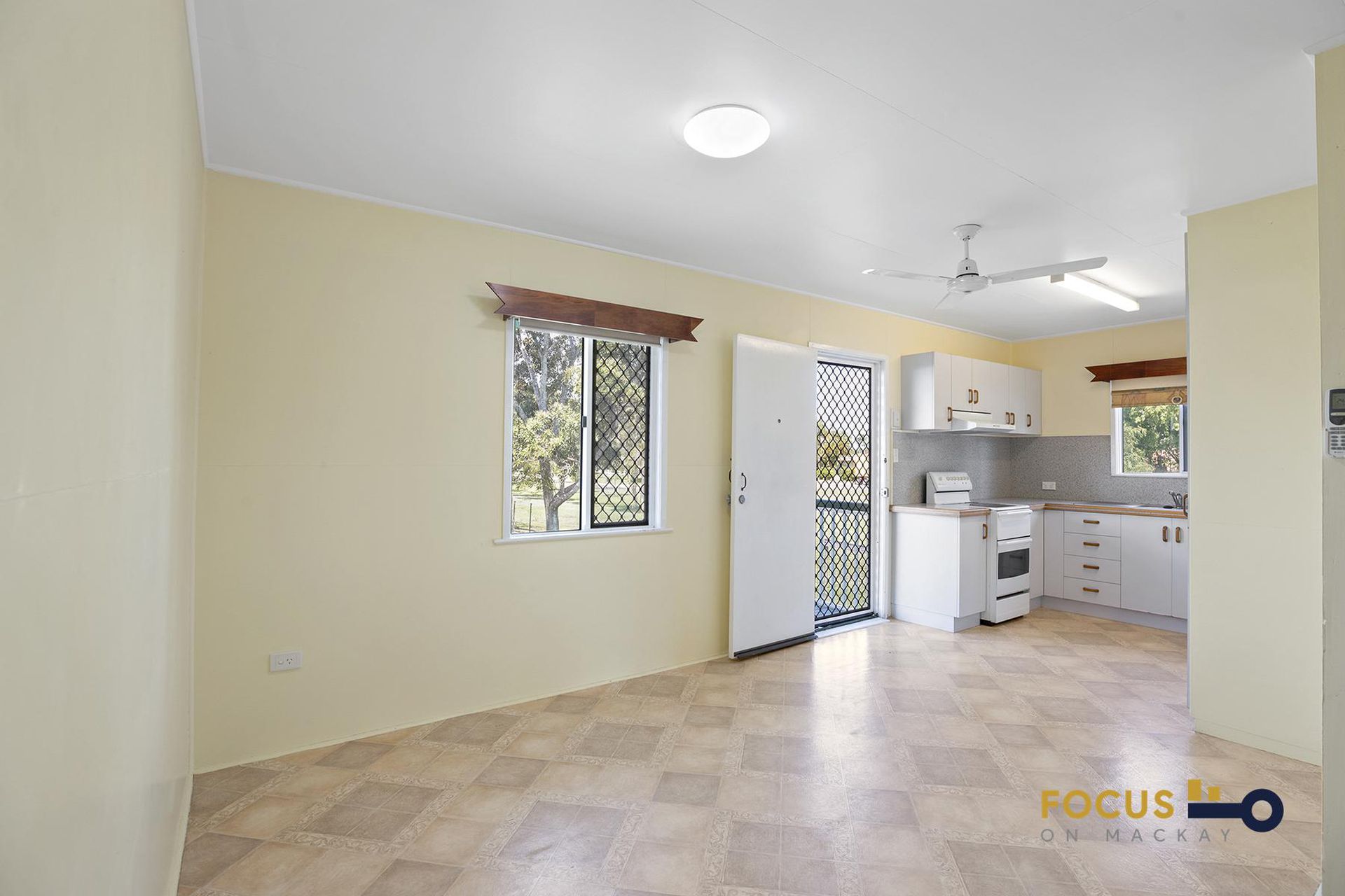 64 Webberley Street, West Mackay