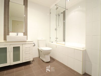 2328 / 20 Porter Street, Ryde