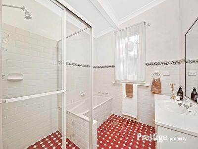 210 Wollongong Road, Arncliffe