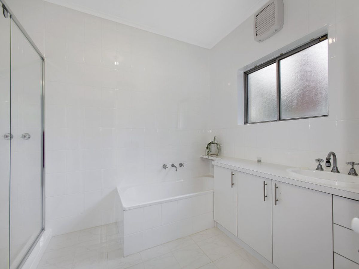 86 Police Road, Springvale