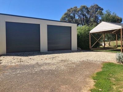 1128 Tabletop Road, Tolmie