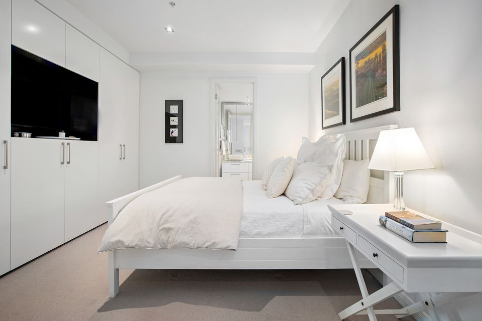 1005 / 480 St Kilda Road, Melbourne