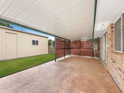 2 Tallowood Street, Yamanto