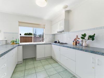 30 Alameda Avenue, Maribyrnong