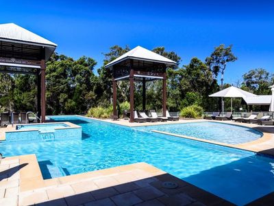 32 / 90 Beach Road, Noosa North Shore