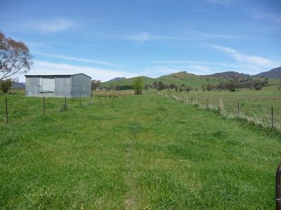 Tallangatta Creek Road, Tallangatta Valley