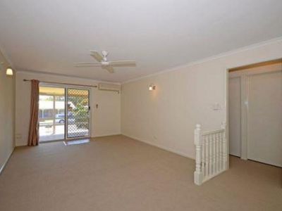 1 / 786 Boat Harbour Drive, Urangan