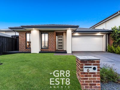 6 Glasson way, Cranbourne West
