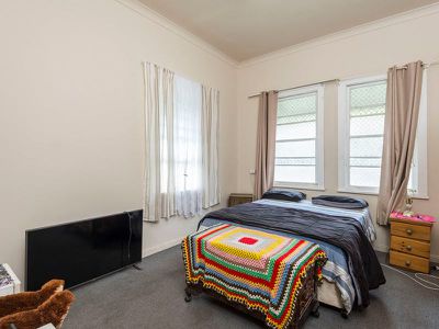 4-6 River Street, Casino