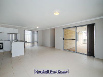 7 Voyager Link, Pearsall