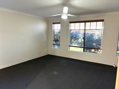 43 Amadeus Crescent, Port Kennedy