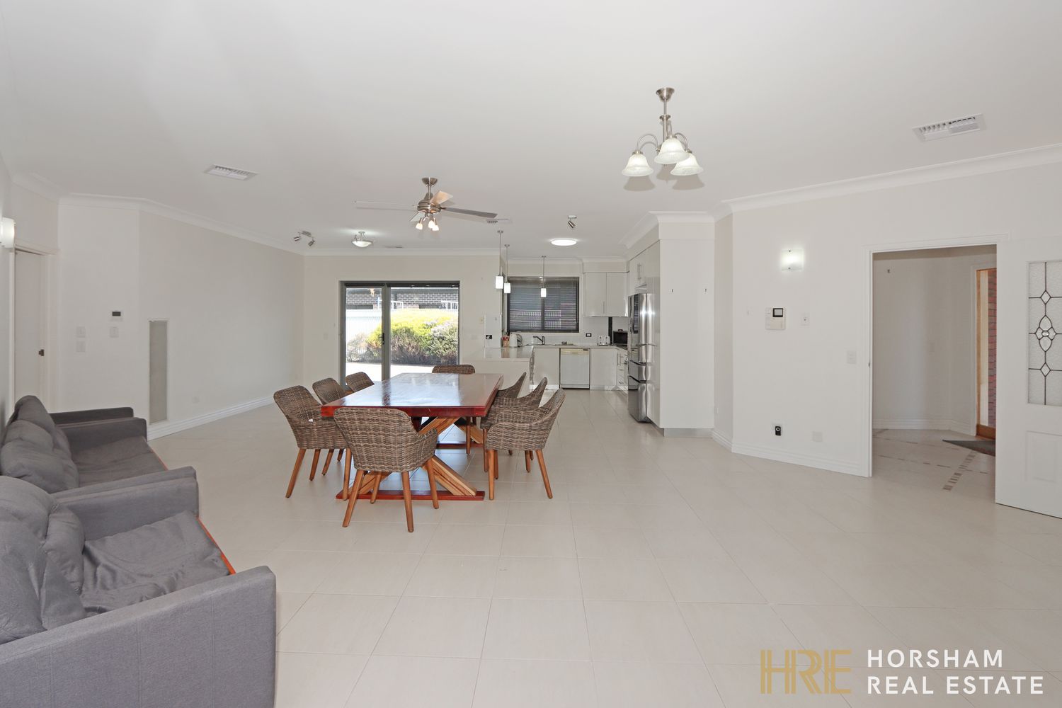 15 Fisher Square, Horsham