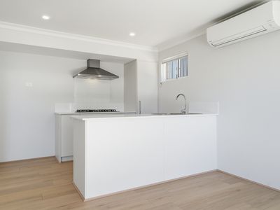 27 Danbulla Avenue, Bushmead