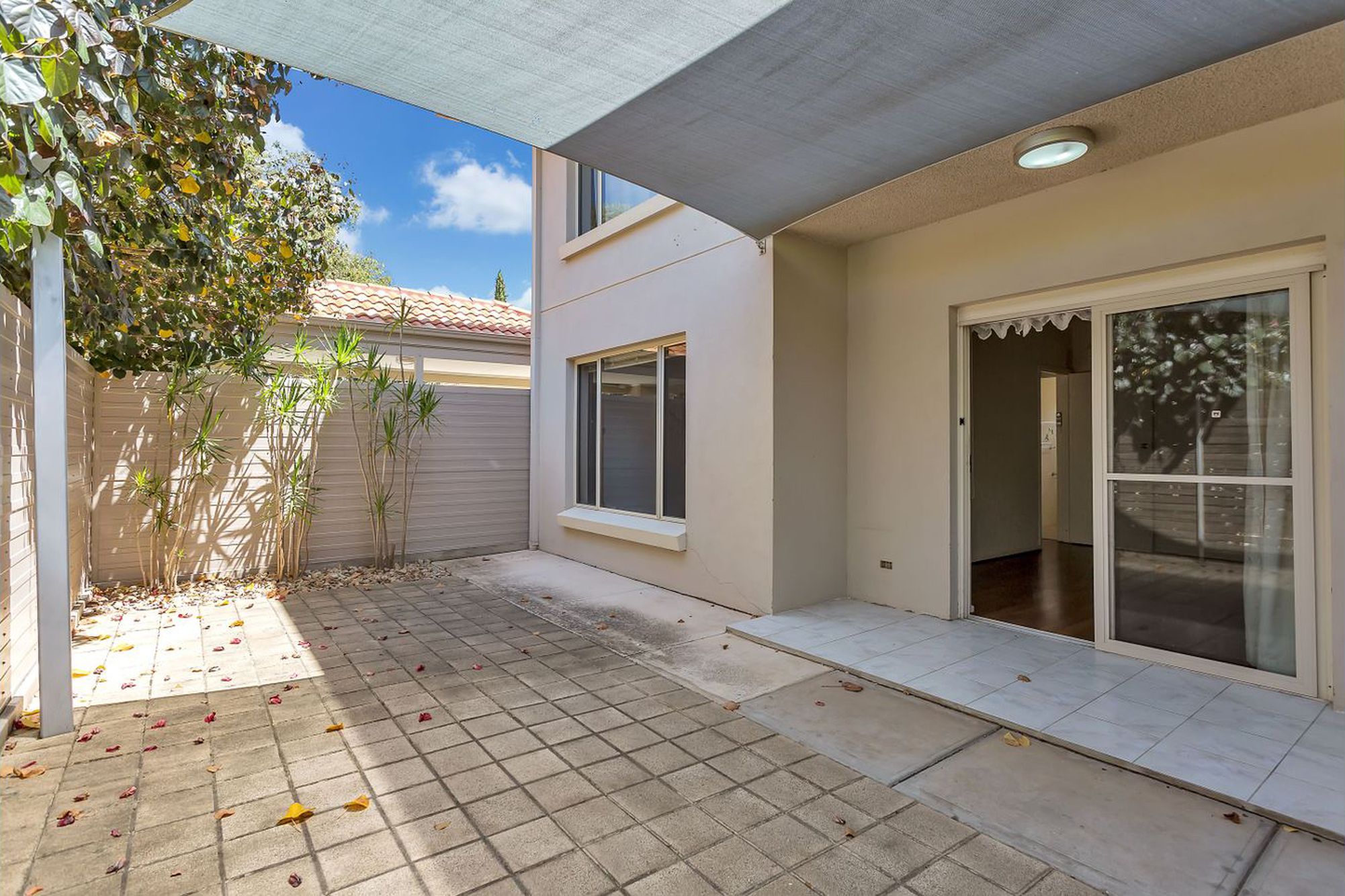 9 / 7-9 L'Estrange Street, Glenside