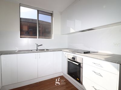 14 / 58 Meadow Crescent, Meadowbank