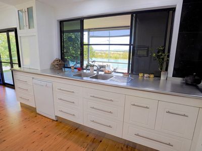 142 Schofield Parade, Keppel Sands