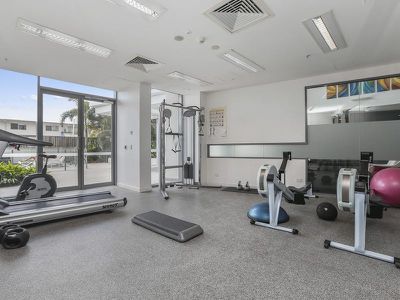 1085 / 16 Hamilton Place, Bowen Hills