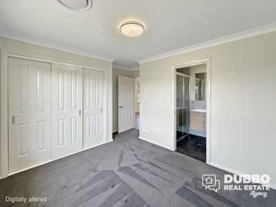 36 Violet Circuit, Dubbo