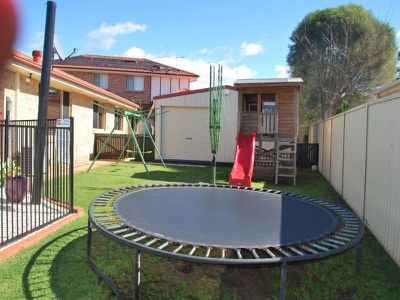4 Goodman Place, Horsley