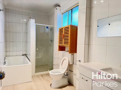 2/738 Richmond Road, Berkshire Park