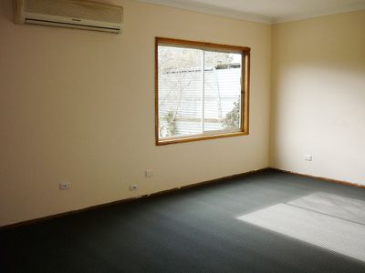 10 Olive Street, Mandurama